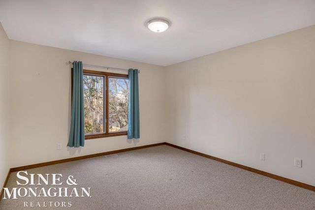 827 Forestdale Road, Royal Oak, MI 48067