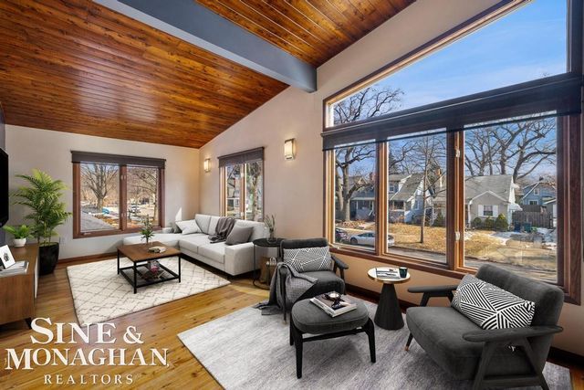 827 Forestdale Road, Royal Oak, MI 48067