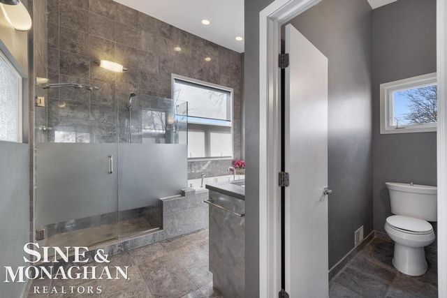 827 Forestdale Road, Royal Oak, MI 48067