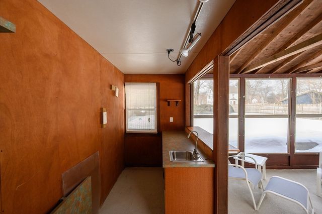 616 N Elm St, West Bridgewater, MA 02379