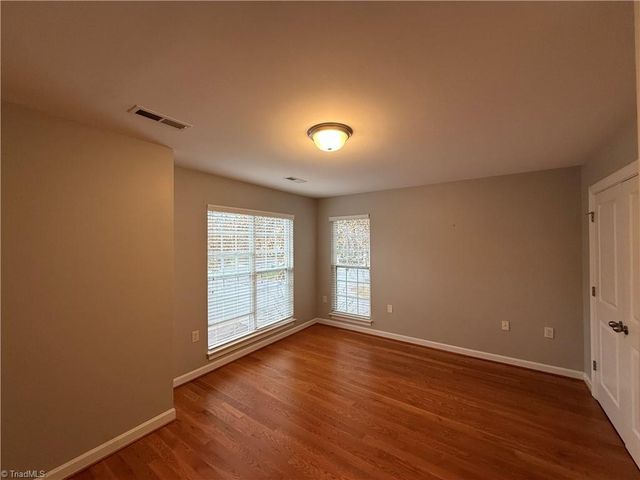 374 Summergate Drive, Winston-salem, NC 27103