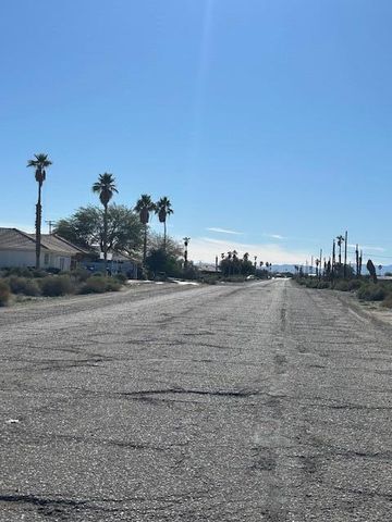 2864 Treadwell Boulevard, Thermal, CA 92274