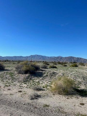 2864 Treadwell Boulevard, Thermal, CA 92274