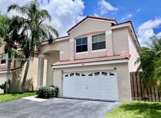 8291 SW 44th Place 8291, Davie, FL 33328