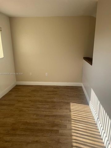 15000 SW 91st Ter 0, Miami, FL 33196