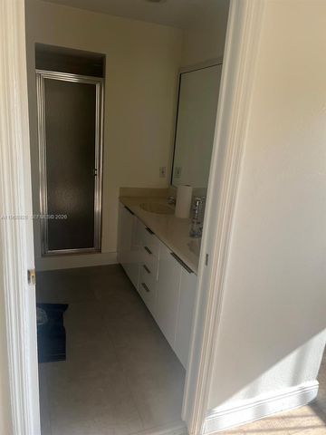 15000 SW 91st Ter 0, Miami, FL 33196