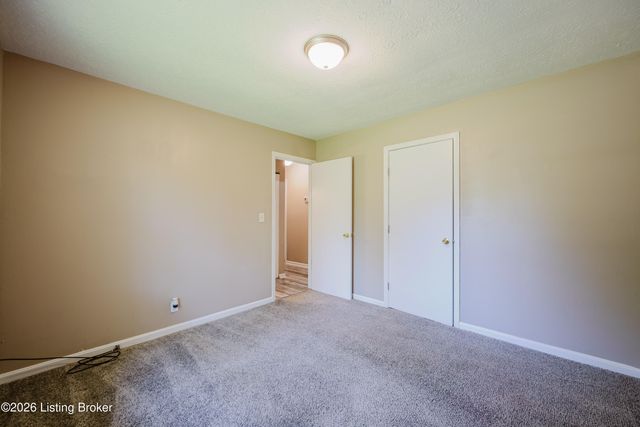 11414 Deham Dr, Louisville, KY 40241