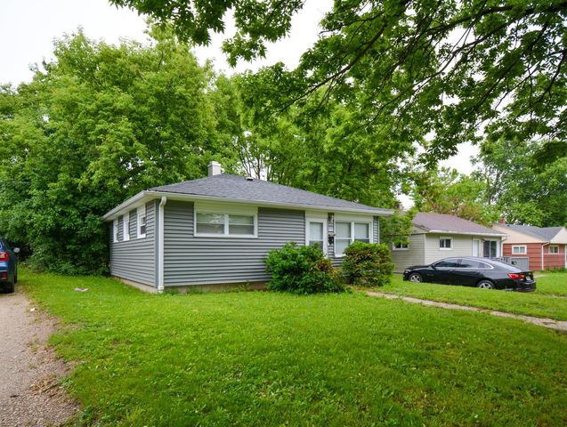 5744 N 62nd STREET, Milwaukee, WI 53218