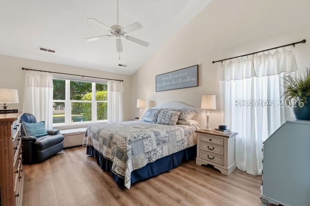 1732 Amberly Dr, Myrtle Beach, SC 29575