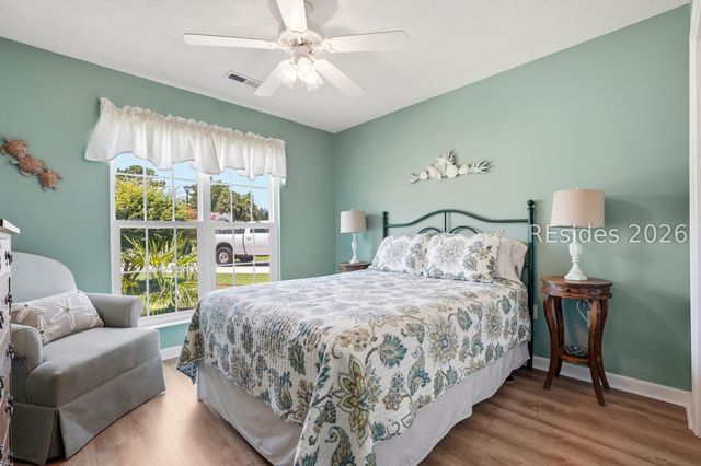 1732 Amberly Dr, Myrtle Beach, SC 29575