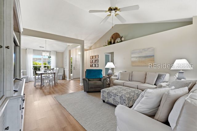 1732 Amberly Dr, Myrtle Beach, SC 29575