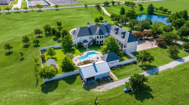 609 FM 1306, Gainesville, TX 76240