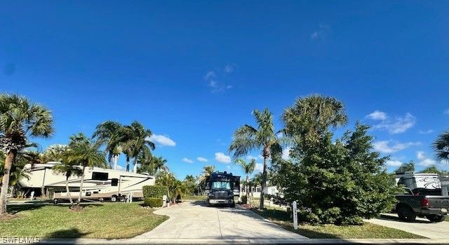 1246 Silver Lakes BLVD, Naples, FL 34114