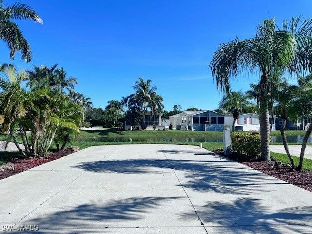 1246 Silver Lakes BLVD, Naples, FL 34114