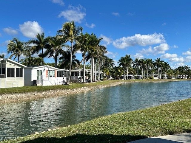 1246 Silver Lakes BLVD, Naples, FL 34114