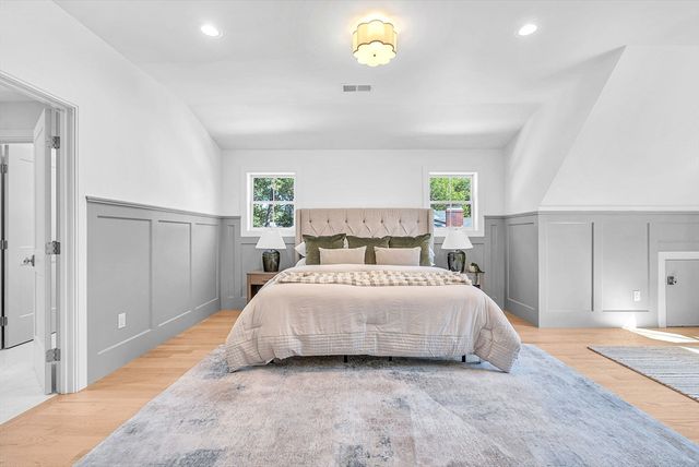 6 Oak Knoll Road, Natick, MA 01760