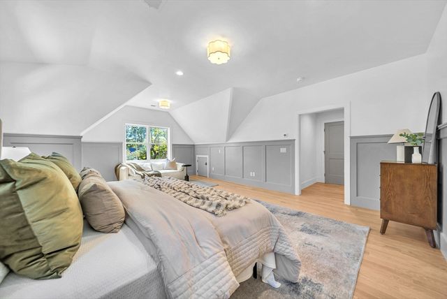 6 Oak Knoll Road, Natick, MA 01760