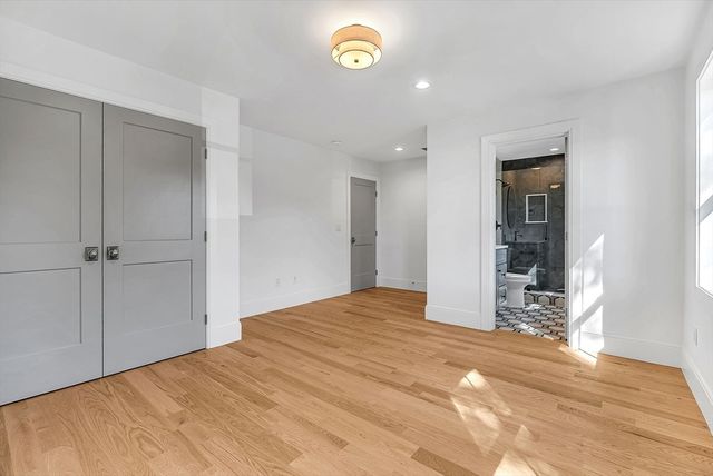 6 Oak Knoll Road, Natick, MA 01760