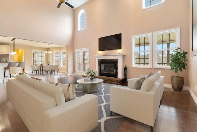 254 Deerfield Lane, Dunnville, KY 42528