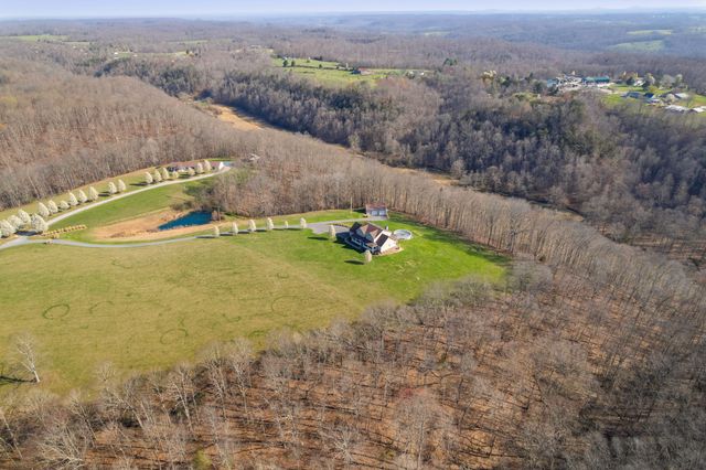 254 Deerfield Lane, Dunnville, KY 42528