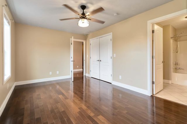 254 Deerfield Lane, Dunnville, KY 42528