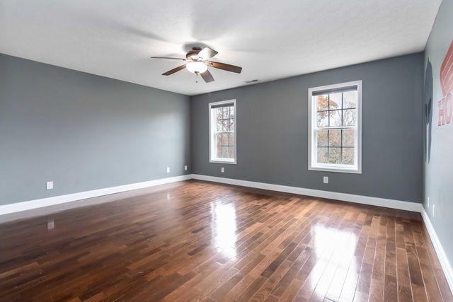 254 Deerfield Lane, Dunnville, KY 42528