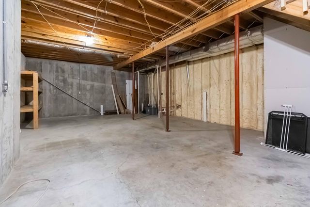 254 Deerfield Lane, Dunnville, KY 42528