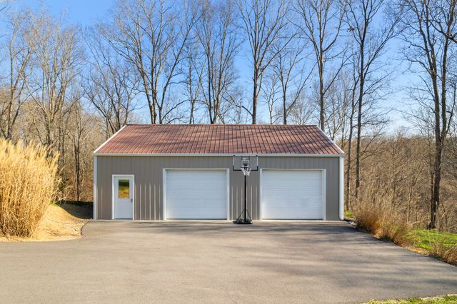 254 Deerfield Lane, Dunnville, KY 42528