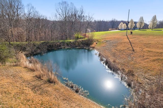 254 Deerfield Lane, Dunnville, KY 42528