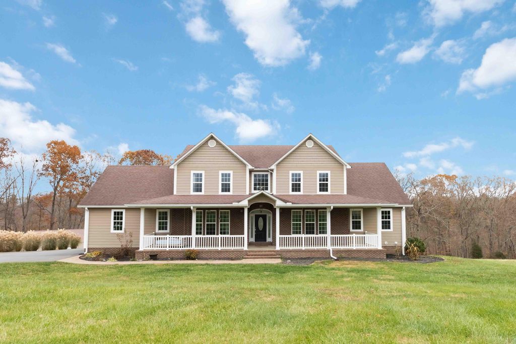 254 Deerfield Lane, Dunnville, KY 42528