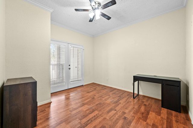 3111 Tom Green ST 203, Austin, TX 78705