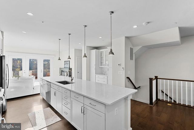 20108 OLD LINE TER, Ashburn, VA 20147