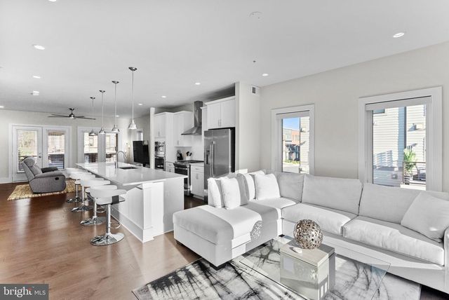 20108 OLD LINE TER, Ashburn, VA 20147