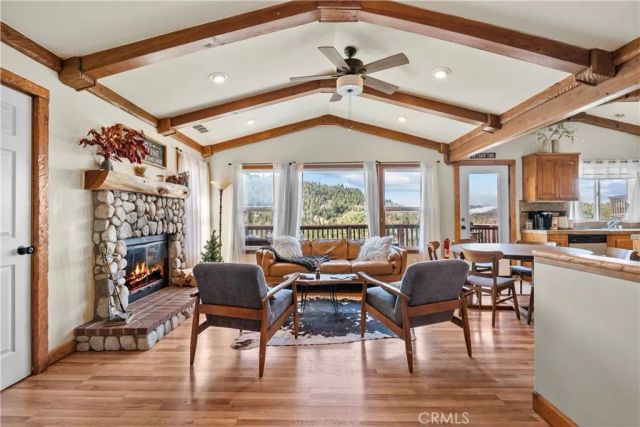 820 Arbula Drive, Crestline, CA 92325