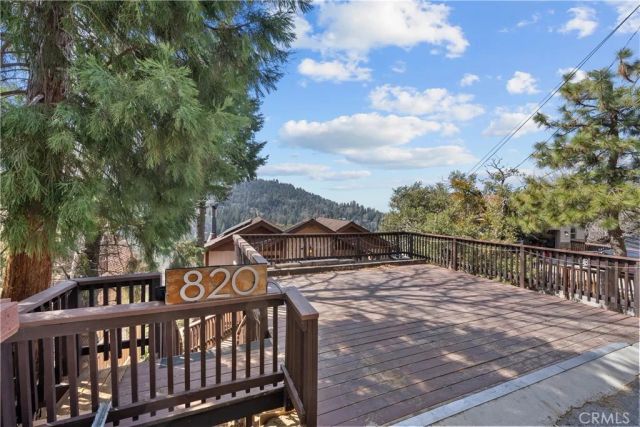 820 Arbula Drive, Crestline, CA 92325