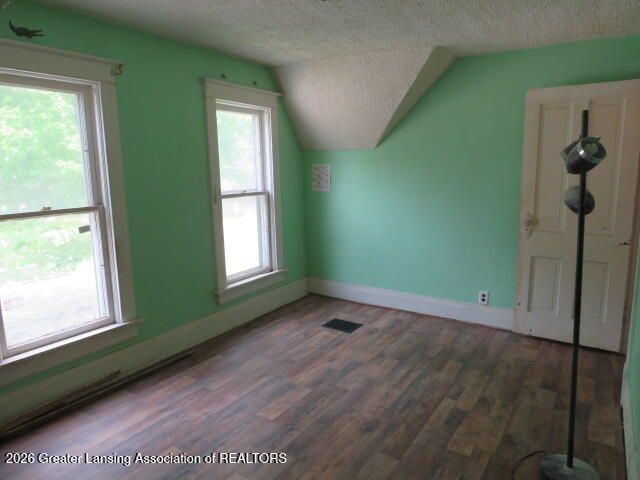 241 N Bostwick Street, Charlotte, MI 48813