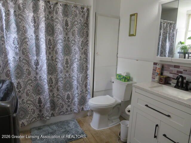 241 N Bostwick Street, Charlotte, MI 48813