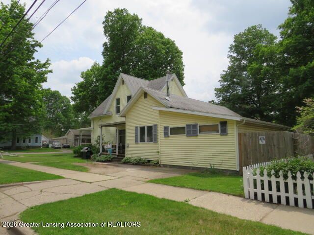 241 N Bostwick Street, Charlotte, MI 48813