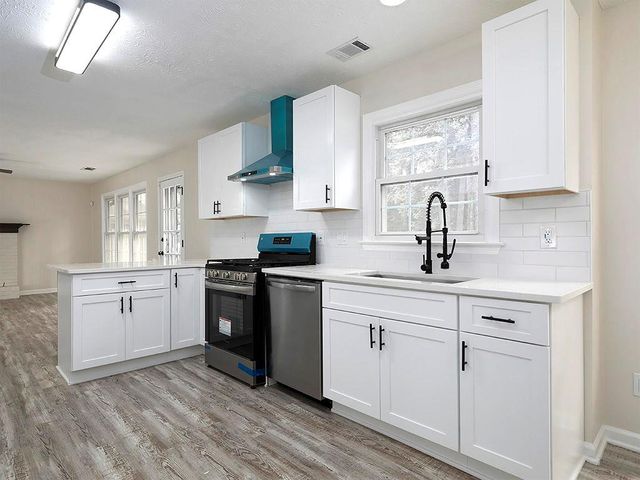1034 Bettina Court SW, Mableton, GA 30126