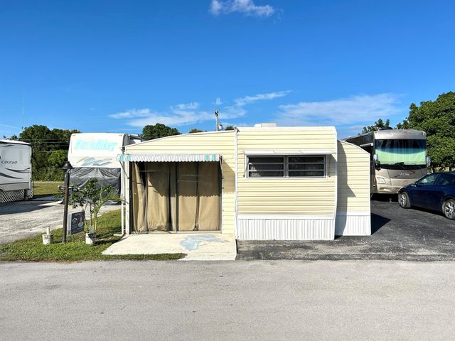 875 NE 48 Th St Lot 179, Deerfield Beach, FL 33064