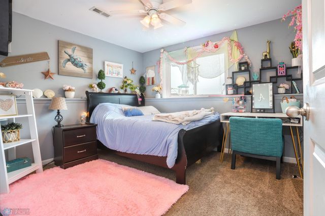 809 W Summerwood Trail, Dilworth, MN 56529