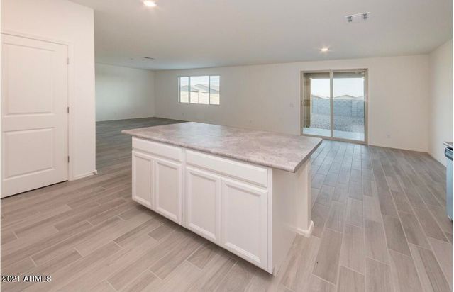 7243 N 125th Drive, Glendale, AZ 85307