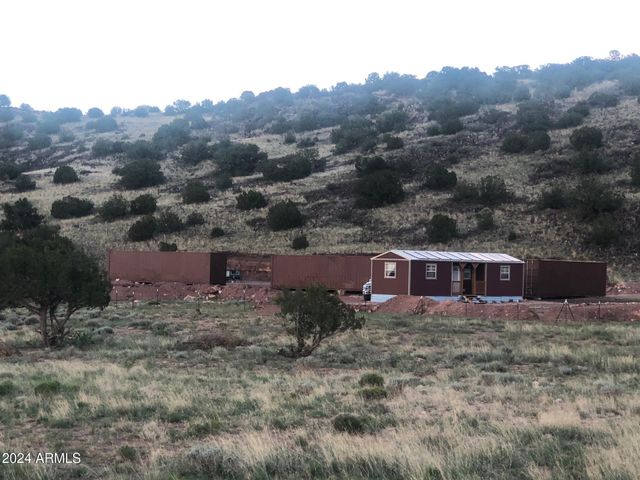 34 COUNTY ROAD N6437 --, St Johns, AZ 85936