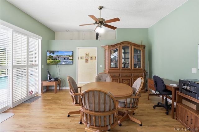 374 N Turkey Pine Loop, Lecanto, FL 34461