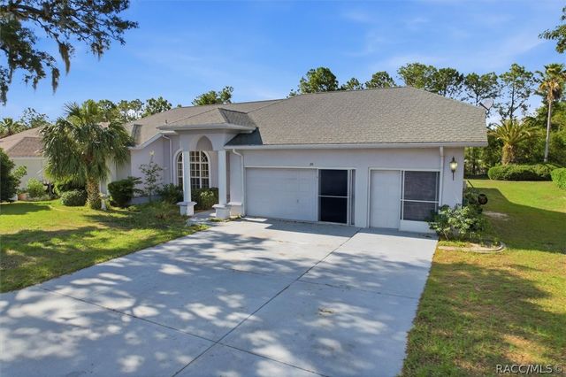 374 N Turkey Pine Loop, Lecanto, FL 34461