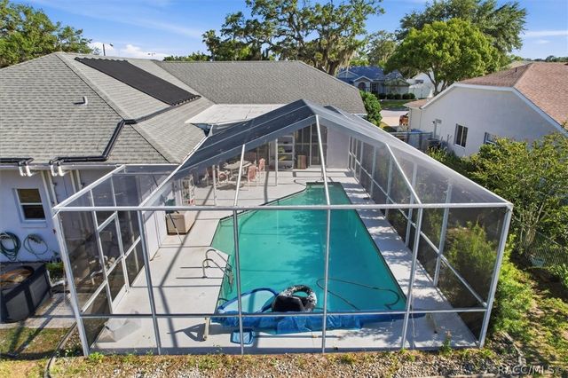 374 N Turkey Pine Loop, Lecanto, FL 34461