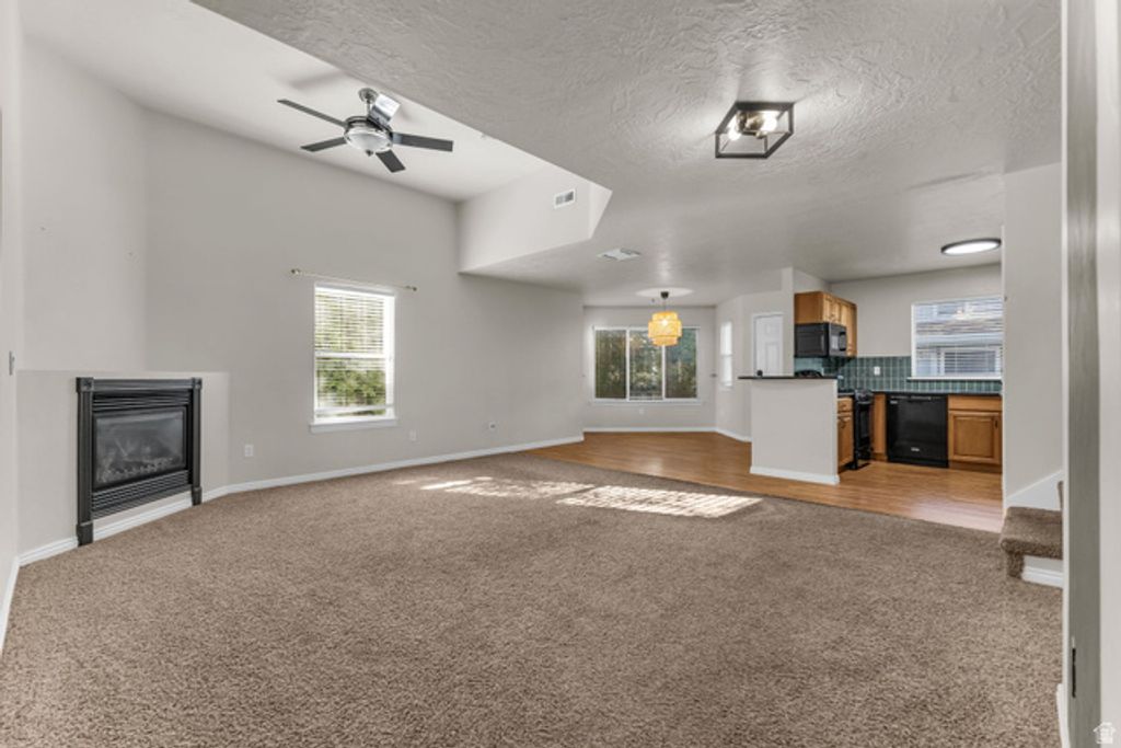 564 SELLWOOD CT, Ogden, UT 84401 — photo 4