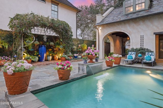 108 Kings Walk, Lafayette, LA 70503