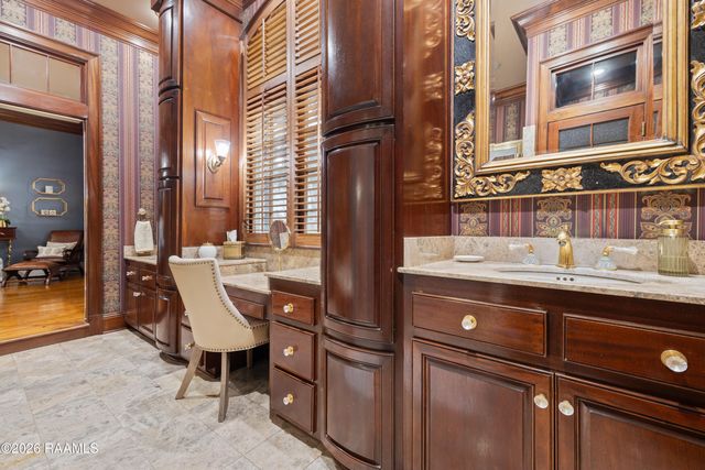 108 Kings Walk, Lafayette, LA 70503