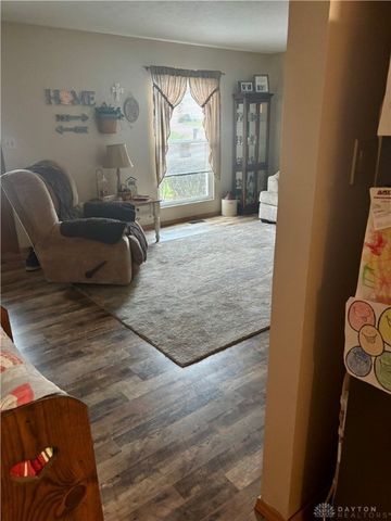 83 Elkins Lane, Springboro, OH 45066